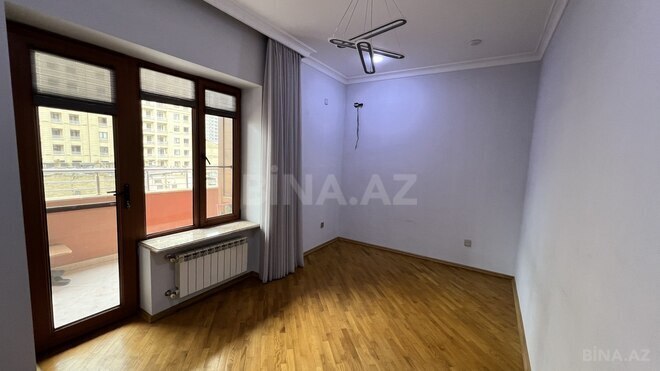 Продаётся 4-комн. новостройка 146 м², м. Низами, photo 13 from 31
