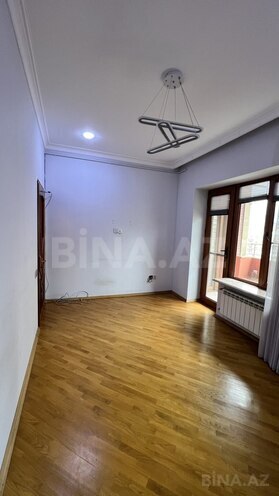 Продаётся 4-комн. новостройка 146 м², м. Низами, photo 16 from 31