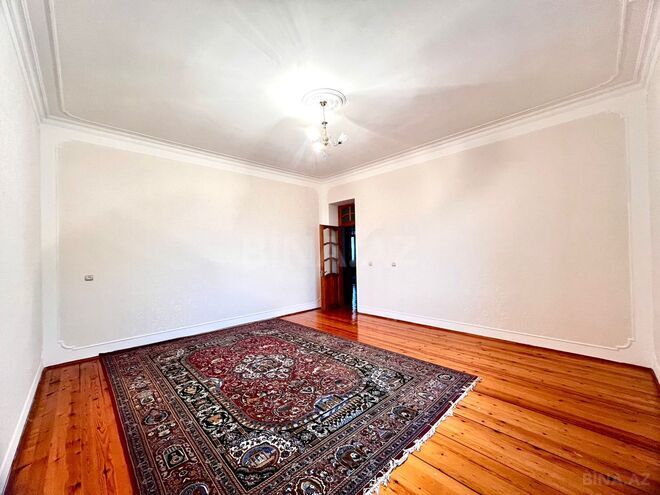 Satılır 7 otaqlı həyət evi/bağ evi 400 m², Ramana q., photo 11 from 16