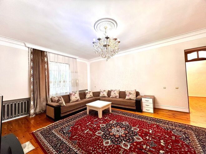 Satılır 7 otaqlı həyət evi/bağ evi 400 m², Ramana q., photo 12 from 16