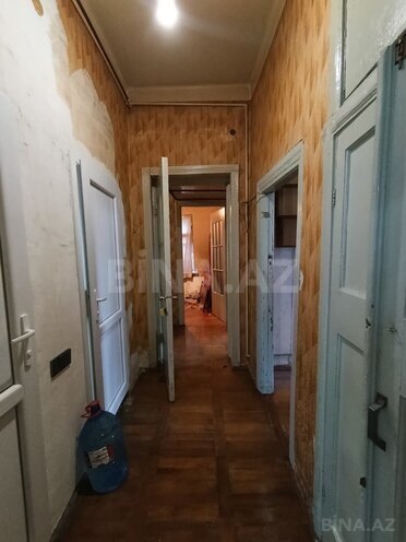 Satılır 3 otaqlı köhnə tikili 75 m², 28 May m., photo 11 from 16