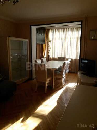 Satılır 2 otaqlı köhnə tikili 60 m², Nəsimi r., photo 3 from 15