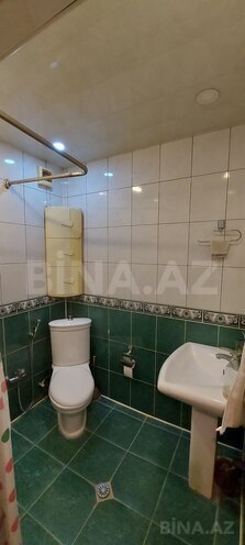 Продаётся 5-комн. вторичка 72 м², photo 18 from 20