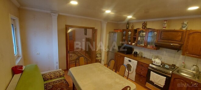 Продаётся 5-комн. вторичка 72 м², photo 13 from 20