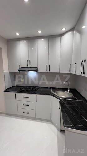 Продаётся 3-комн. вторичка 75 м², м. Низами, photo 18 from 27