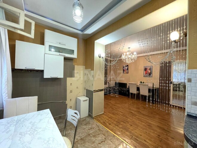Satılır 3 otaqlı köhnə tikili 85 m², 28 May m., photo 4 from 12