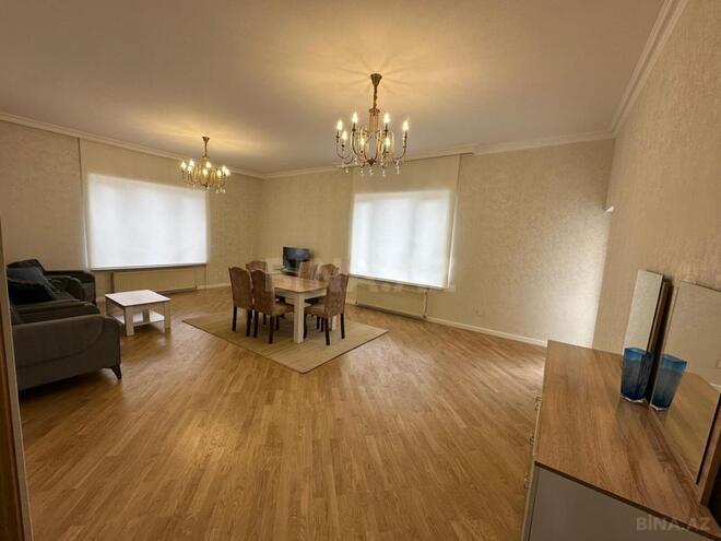 Сдаётся 3-комн. новостройка 150 м², м. Низами, photo 4 from 14