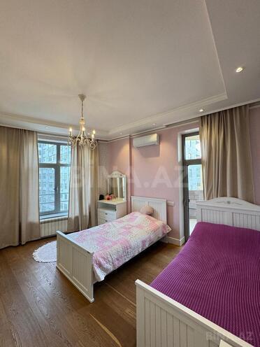 Продаётся 3-комн. новостройка 170 м², м. Низами, photo 13 from 23