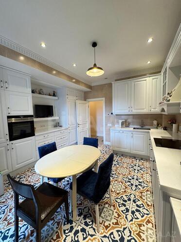 Продаётся 3-комн. новостройка 170 м², м. Низами, photo 4 from 23