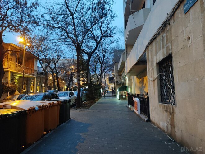 İcarəyə verilir 2 otaqlı köhnə tikili 150 m², İçəri Şəhər m., photo 21 from 25