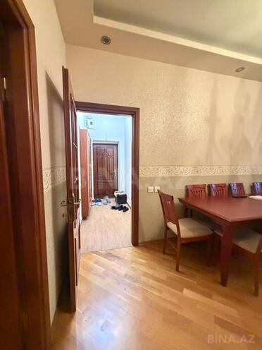 Satılır 2 otaqlı köhnə tikili 60 m², Nizami m., photo 11 from 14