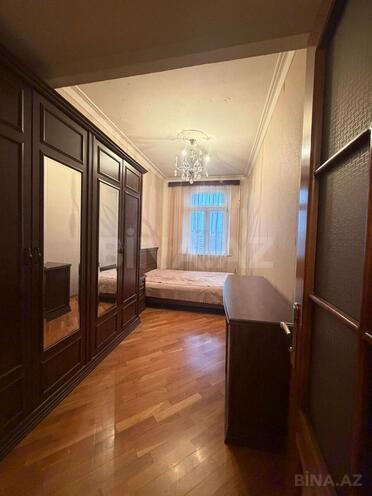 Satılır 2 otaqlı köhnə tikili 60 m², Nizami m., photo 8 from 14