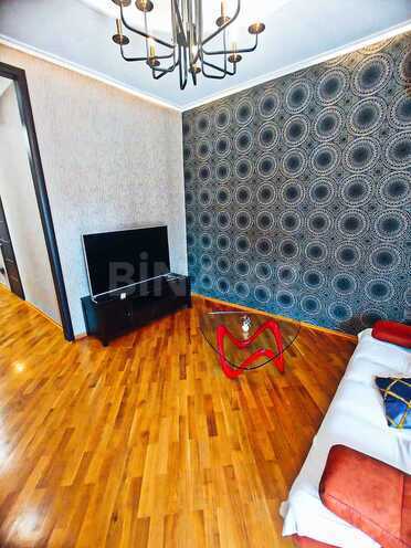 Сдаётся 3-комн. новостройка 113 м², м. Ичеришехер, photo 16 from 24