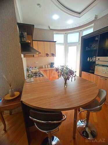 Сдаётся 3-комн. новостройка 113 м², м. Ичеришехер, photo 13 from 24