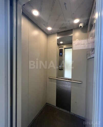 Satılır 2 otaqlı köhnə tikili 66 m², 9-cu mikrorayon q., photo 16 from 17