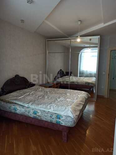 Сдаётся 3-комн. вторичка 65 м², м. Кара Караев, photo 4 from 13