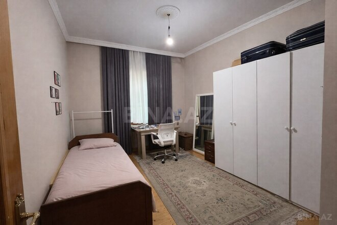 Satılır 6 otaqlı həyət evi/bağ evi 250 m², Qaraçuxur q., photo 17 from 26