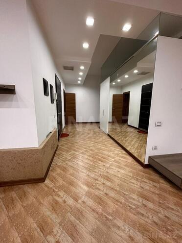 Продаётся 4-комн. новостройка 230 м², м. Низами, photo 13 from 21
