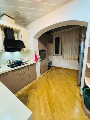 Satılır 3 otaqlı köhnə tikili 90 m², Azadlıq Prospekti m., photo 10 from 17