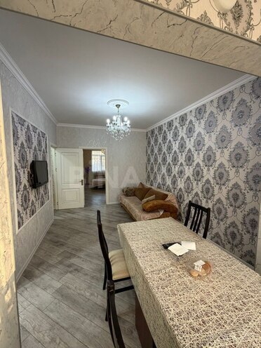 Продаётся 2-комн. вторичка 33 м², м. 20 января, photo 3 from 13