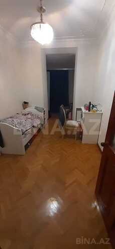 Продаётся 3-комн. вторичка 80 м², м. Кара Караев, photo 4 from 9