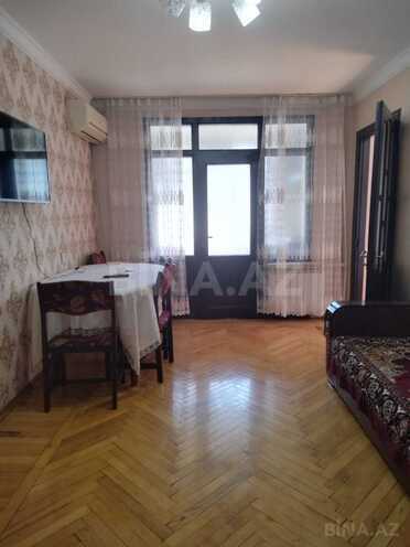 Продаётся 3-комн. вторичка 60 м², м. Ази Асланов, photo 10 from 12