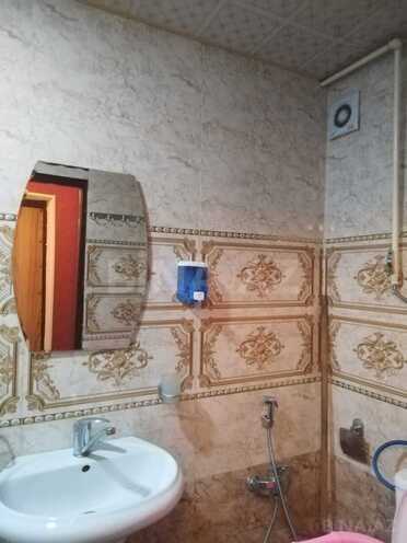 Продаётся 3-комн. вторичка 60 м², м. Ази Асланов, photo 11 from 12