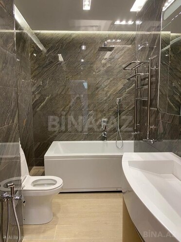 Сдаётся 2-комн. новостройка 90 м², м. 8 ноября, photo 13 from 18