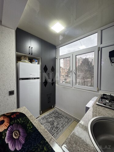 Продаётся 2-комн. вторичка 40 м², м. Кара Караев, photo 7 from 24