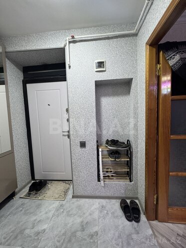 Продаётся 2-комн. вторичка 40 м², м. Кара Караев, photo 15 from 24