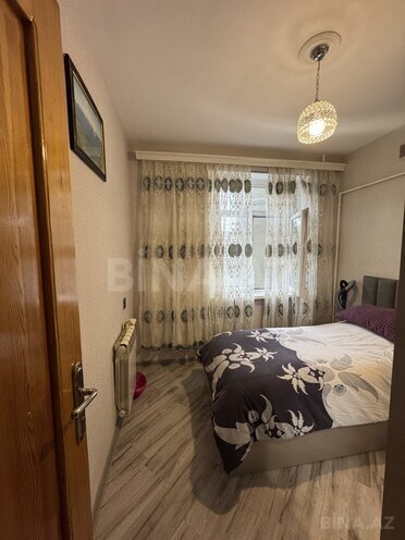 Продаётся 2-комн. вторичка 40 м², м. Кара Караев, photo 20 from 24