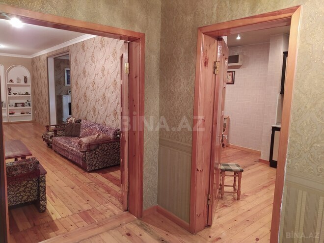 Satılır 9 otaqlı həyət evi/bağ evi 420 m², photo 15 from 32