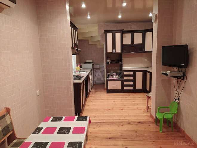 Satılır 9 otaqlı həyət evi/bağ evi 420 m², photo 13 from 32