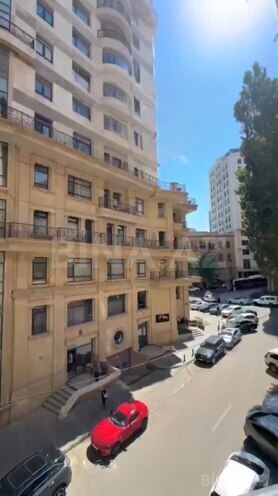Satılır 4 otaqlı köhnə tikili 143 m², İçəri Şəhər m., photo 10 from 11