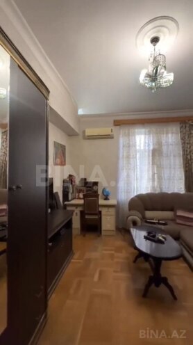 Satılır 4 otaqlı köhnə tikili 143 m², İçəri Şəhər m., photo 3 from 11