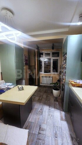 Satılır 2 otaqlı köhnə tikili 65 m², Yasamal q., photo 5 from 9