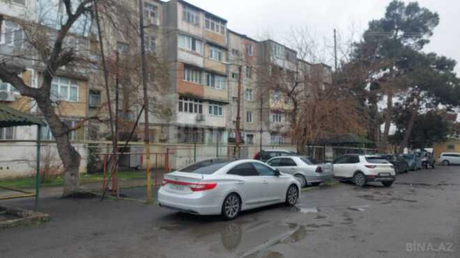 Satılır 4 otaqlı köhnə tikili 75 m², Neftçilər m., photo 1 from 13