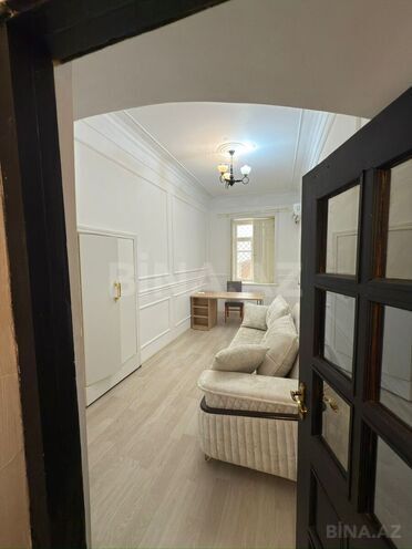 İcarəyə verilir 2 otaqlı ofis 65 m², 28 May m., photo 6 from 13