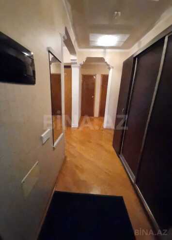 Satılır 3 otaqlı köhnə tikili 90 m², İnşaatçılar m., photo 14 from 31