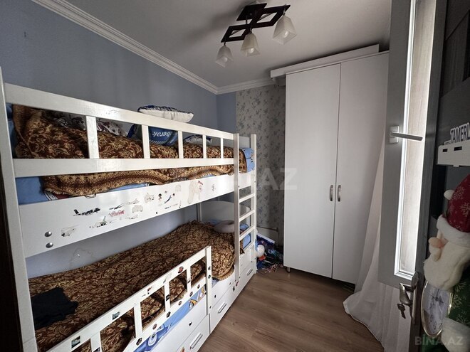 Satılır 3 otaqlı köhnə tikili 50 m², İnşaatçılar m., photo 9 from 14