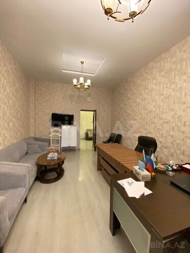 Продаётся 3-комн. офис 70 м², м. Элмляр Академиясы, photo 4 from 11