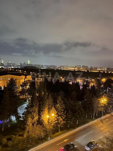 Satılır 3 otaqlı köhnə tikili 90 m², Gənclik m., photo 7 from 8