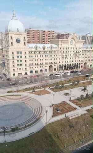 Продаётся 4-комн. новостройка 240 м², м. Низами, photo 16 from 18