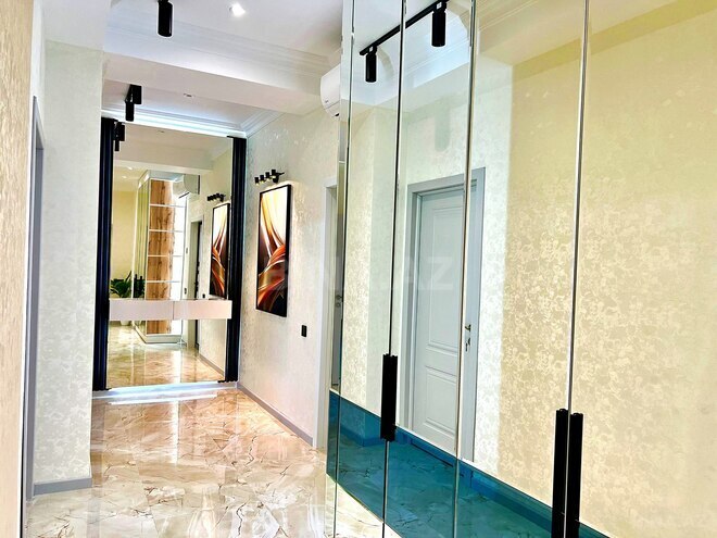 Продаётся 2-комн. новостройка 85 м², м. Кара Караев, photo 12 from 24