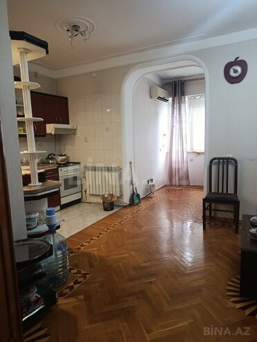 Satılır 4 otaqlı köhnə tikili 130 m², Nəsimi r., photo 21 from 32