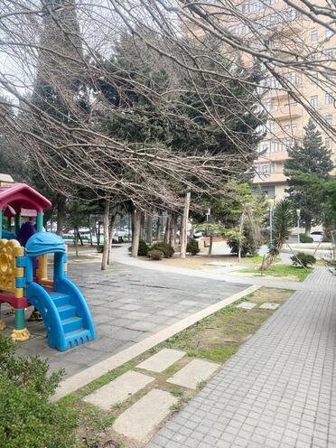 Satılır 3 otaqlı köhnə tikili 90 m², Azadlıq Prospekti m., photo 3 from 24