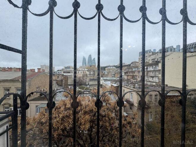 Продаётся 3-комн. вторичка 86 м², м. Ичеришехер, photo 5 from 18