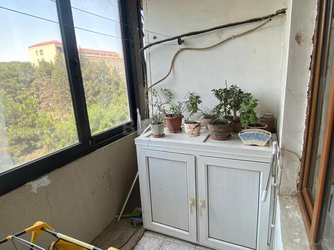 Satılır 4 otaqlı köhnə tikili 80 m², Səbail r., photo 16 from 28