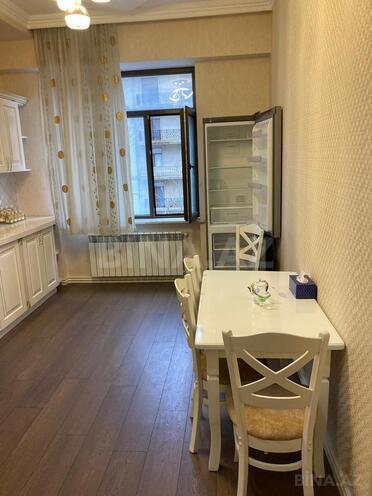 İcarəyə verilir 3 otaqlı yeni tikili 135 m², Şah İsmayıl Xətai m., photo 9 from 18