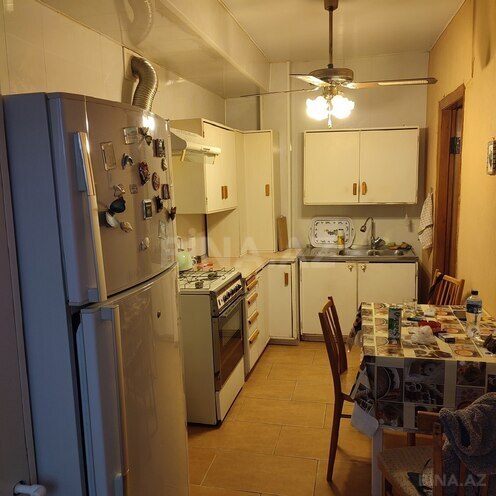 İcarəyə verilir 2 otaqlı köhnə tikili 70 m², Səbail r., photo 13 from 16